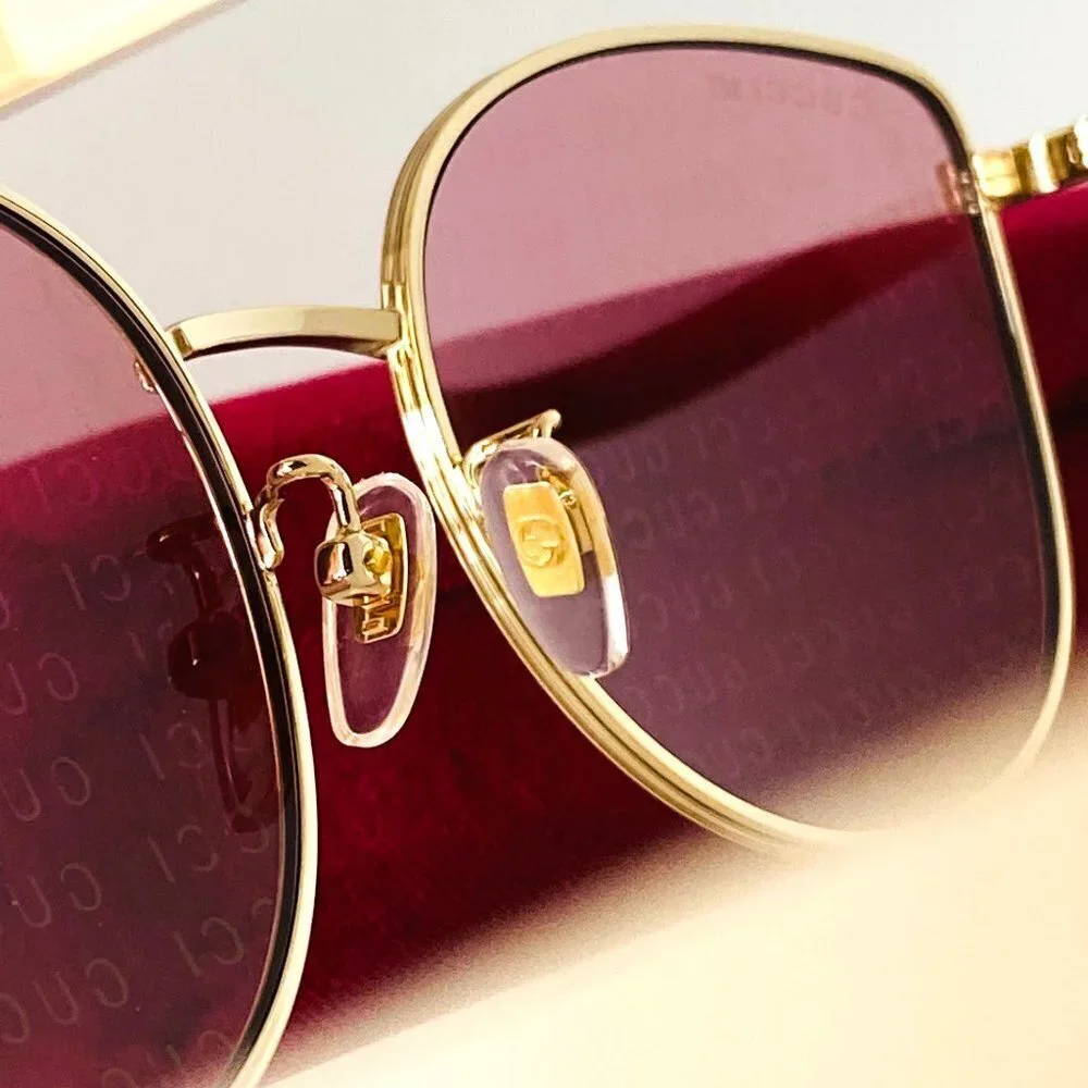 NWT Gucci GG0807SA-004 Gold Oversized 58mm Sunglasses